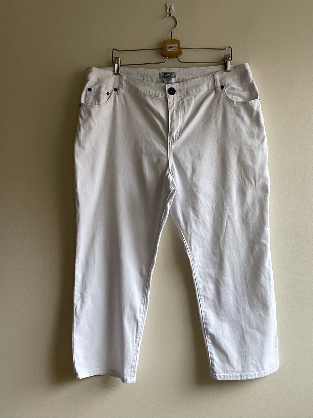 MXM White Stretch Straight Leg Jeans Size 18 Embroidered Pocket Plus Size